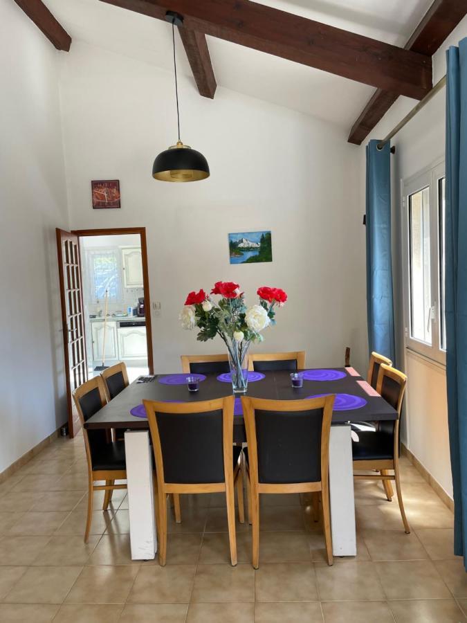 סרביון Villa Tous Conforts Avec Piscine Privee Et Acces Plage מראה חיצוני תמונה