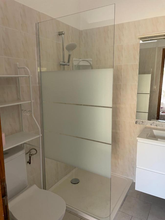 סרביון Villa Tous Conforts Avec Piscine Privee Et Acces Plage מראה חיצוני תמונה