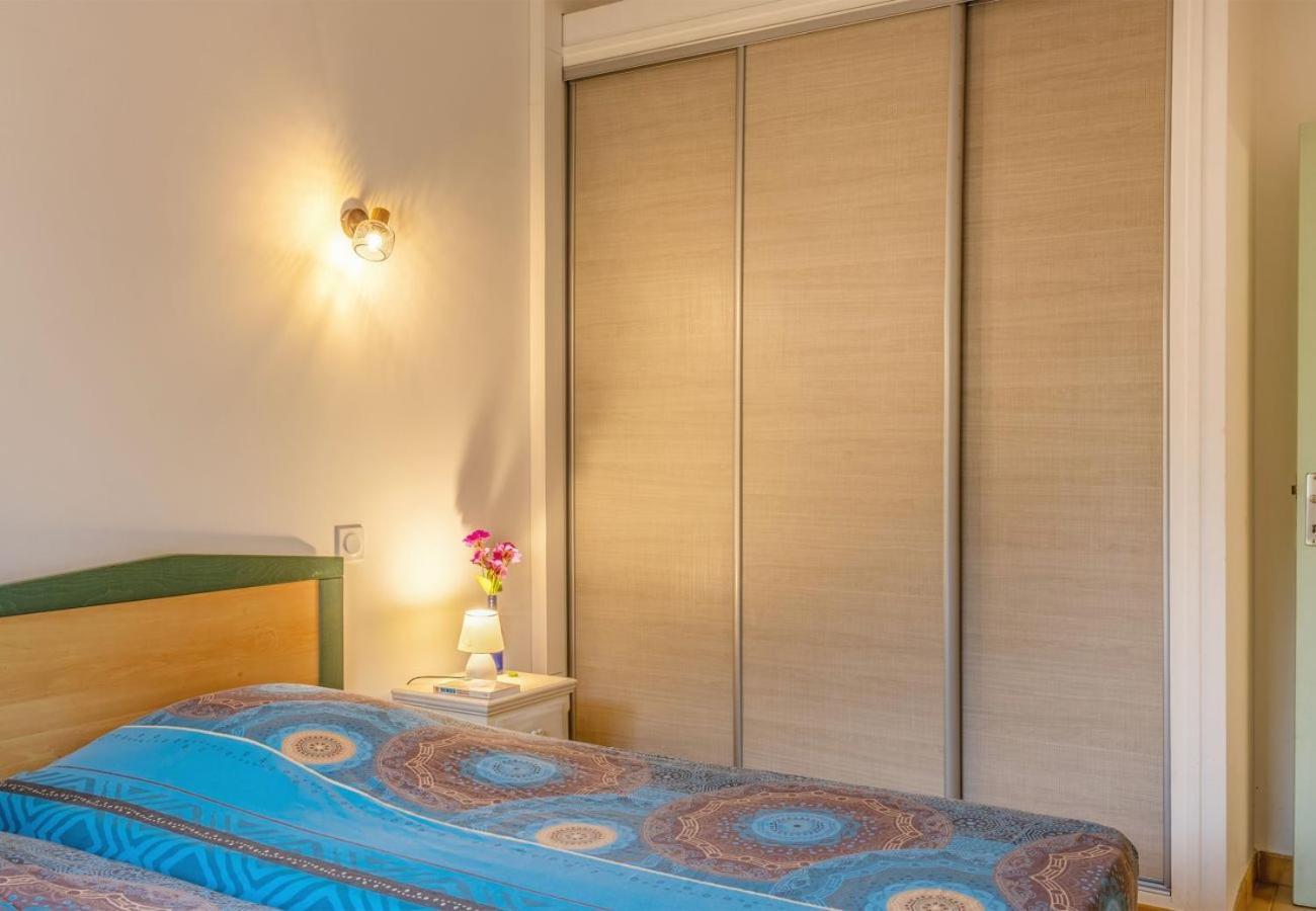 סרביון Villa Tous Conforts Avec Piscine Privee Et Acces Plage מראה חיצוני תמונה