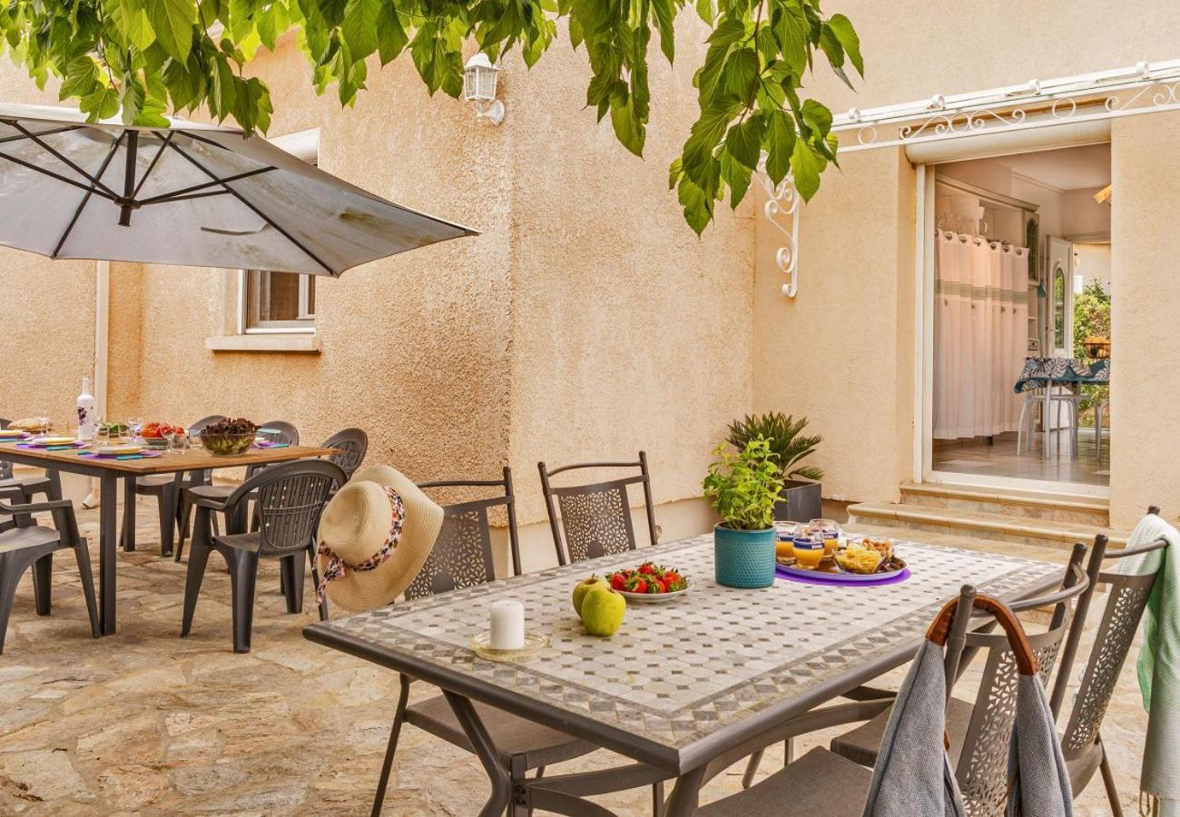 סרביון Villa Tous Conforts Avec Piscine Privee Et Acces Plage מראה חיצוני תמונה